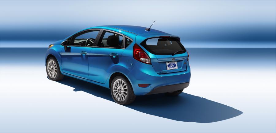  Ford Fiesta 5-Door 2014 года  (US) (фото 117 из 122)